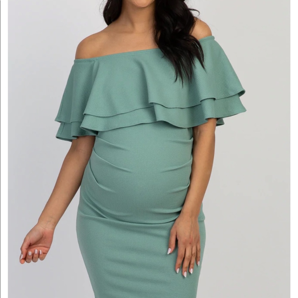 Fitted Maternity dress!